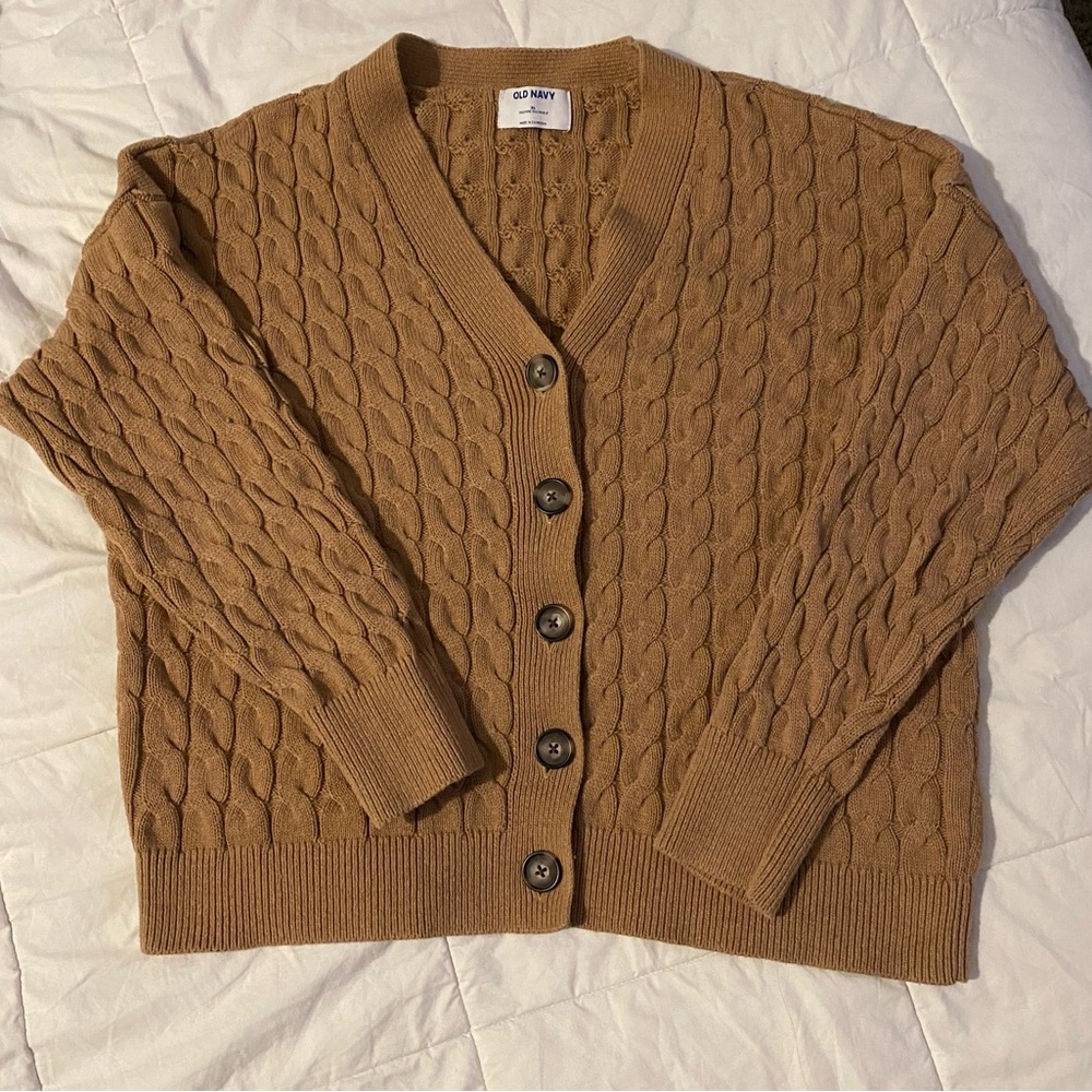 Old Navy Cable Knit Button-Front Cardigan in Camel Brown